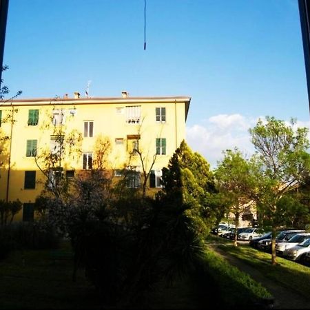 Appartamento Vista Giardino - L'Onda Blu La Spezia Luaran gambar